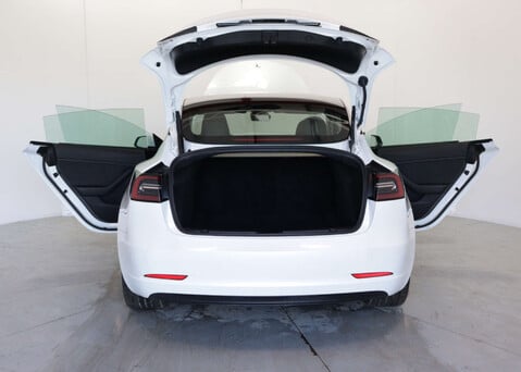 Tesla Model 3 Model 3 RWD 4dr 40