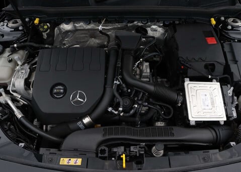 Mercedes-Benz CLA Class 1.3 CLA 200 AMG Line Premium+ Auto 4dr 32