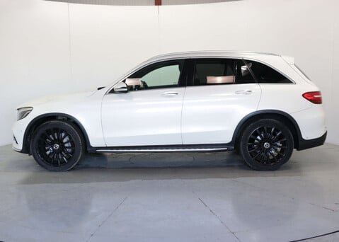 Mercedes-Benz GLC 2.1 GLC 250 D 4Matic AMG Line Premium+ Auto 4WD 5dr 4