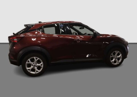 Nissan Juke 1.0 Juke N-Connecta DiG-T Semi-Auto 5dr 6