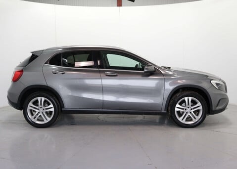 Mercedes-Benz GLA 2.1 GLA 200 D Sport 5dr 8