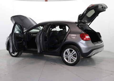 Mercedes-Benz GLA 2.1 GLA 200 D Sport 5dr 42