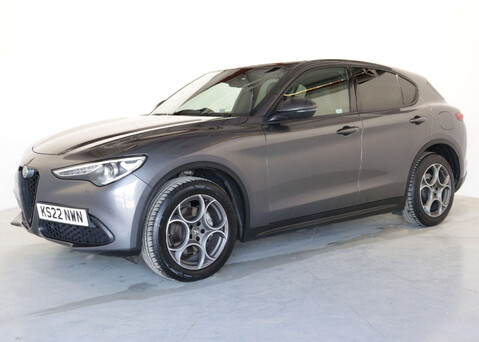 Alfa Romeo Stelvio 2.0 Stelvio Sprint TB AWD Auto 4WD 5dr 3