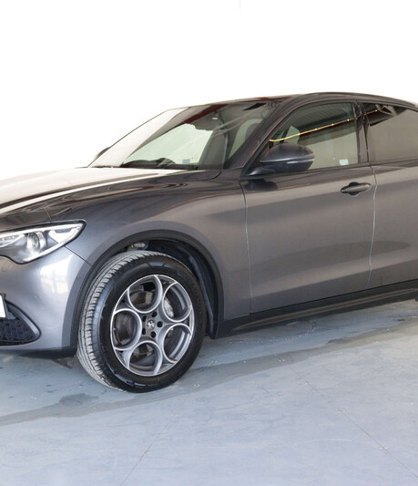 Alfa Romeo Stelvio 2.0 Stelvio Sprint TB AWD Auto 4WD 5dr