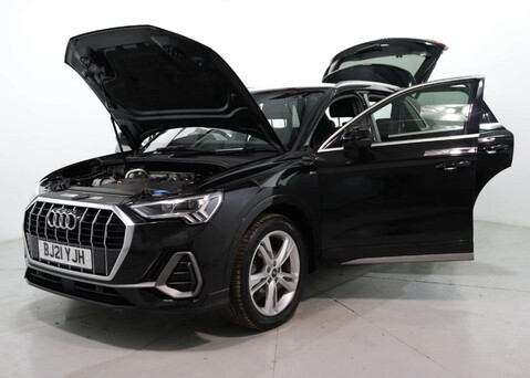 Audi Q3 1.5 Q3 S Line 35 TFSI MHEV Semi-Auto 5dr 41