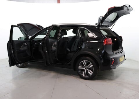 Kia Niro 1.6 Niro 2 HEV Semi-Auto 5dr 42