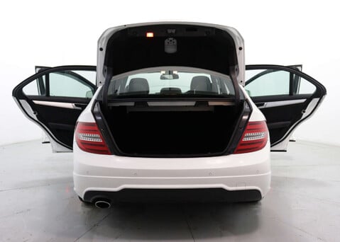 Mercedes-Benz C Class 2.1 C220 AMG Sport+ CDi BlueEfficiency Auto 4dr 45