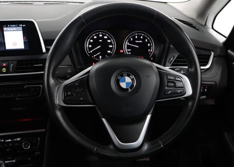 BMW 2 Series 1.5 218i Luxury Auto 5dr 14