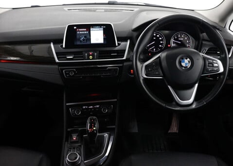 BMW 2 Series 1.5 218i Luxury Auto 5dr 15