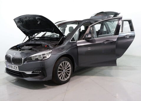 BMW 2 Series 1.5 218i Luxury Auto 5dr 42