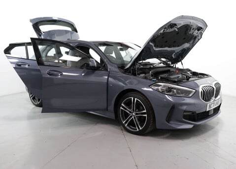 BMW 1 Series 1.5 118I M Sport Auto 5dr 40