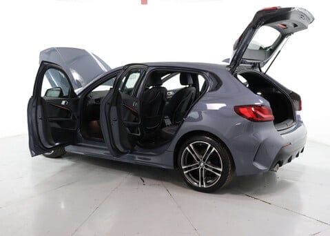 BMW 1 Series 1.5 118I M Sport Auto 5dr 44