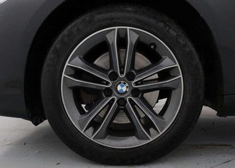 BMW 2 Series 1.5 218I Sport 5dr 10