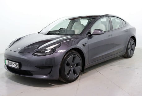 Tesla Model 3 Model 3 Standard-Range + 4dr