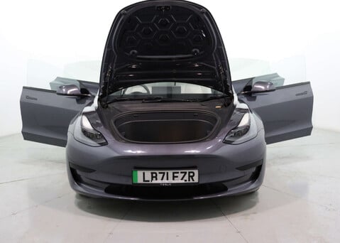 Tesla Model 3 Model 3 Standard-Range + 4dr 39