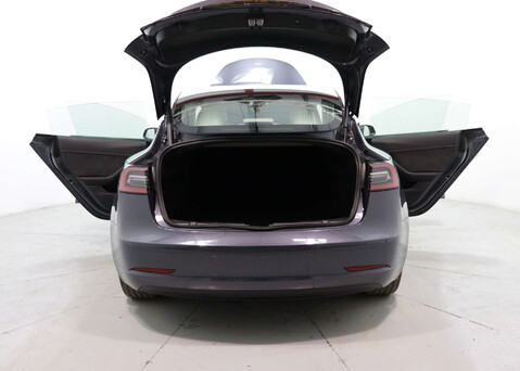 Tesla Model 3 Model 3 Standard-Range + 4dr 43