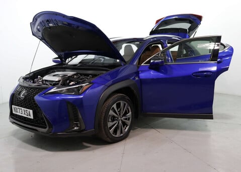 Lexus Ux 2.0 UX 250H F Sport Design 4x2 CVT 5dr 40