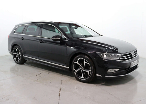 Volkswagen Passat 1.5 Passat R-Line TSi Evo Semi-Auto 5dr 1