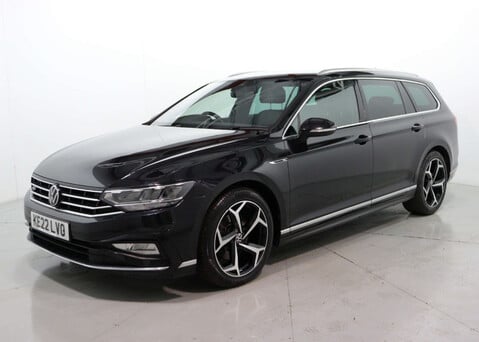 Volkswagen Passat 1.5 Passat R-Line TSi Evo Semi-Auto 5dr 3