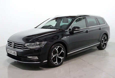 Volkswagen Passat 1.5 Passat R-Line TSi Evo Semi-Auto 5dr