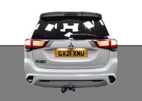 Mitsubishi Outlander 2.4 Outlander Dynamic PHEV CVT 4WD 5dr 2