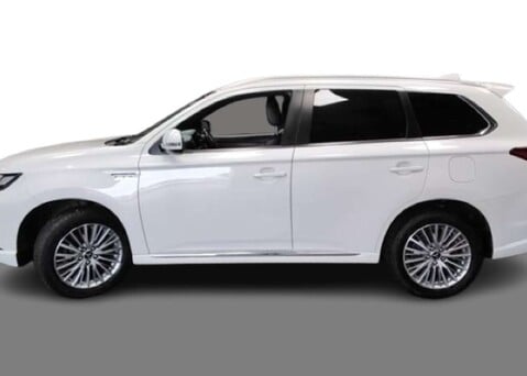 Mitsubishi Outlander 2.4 Outlander Dynamic PHEV CVT 4WD 5dr 3