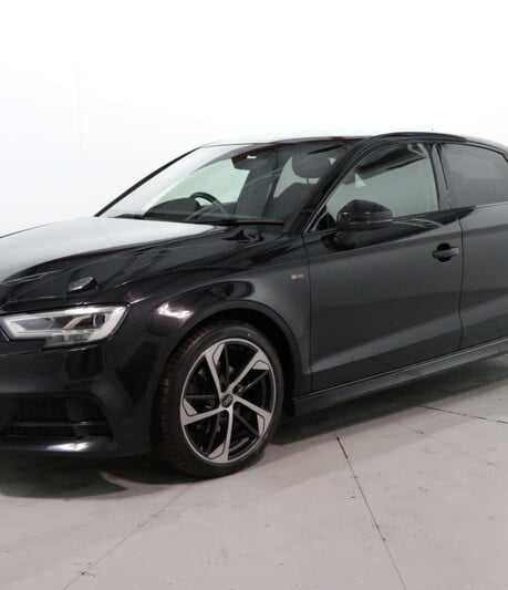 Audi A3 1.5 A3 Black Edition 35 TFSI Semi-Auto 4dr