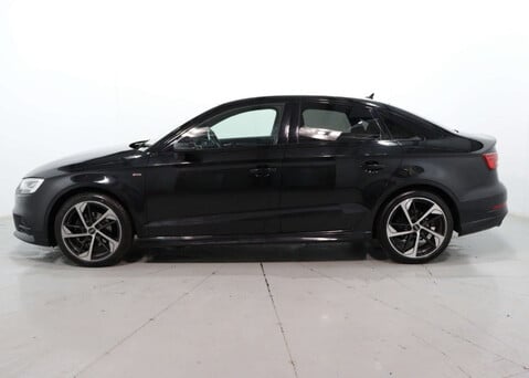 Audi A3 1.5 A3 Black Edition 35 TFSI Semi-Auto 4dr 4