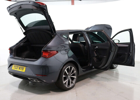 SEAT Leon 1.5 Leon FR Sport eTSI Evo Semi-Auto 5dr 47