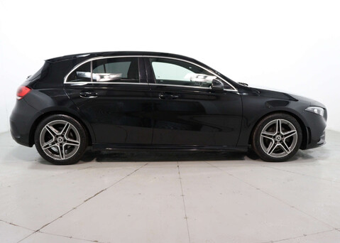 Mercedes-Benz A Class 1.3 A 200 AMG Line Exeutive Auto 5dr 8