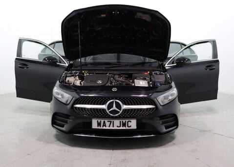 Mercedes-Benz A Class 1.3 A 200 AMG Line Exeutive Auto 5dr 44