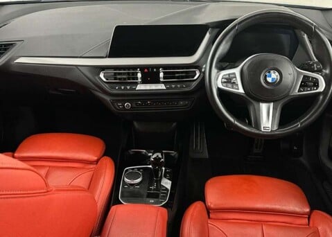 BMW 1 Series 1.5 118I M Sport Auto 5dr 4