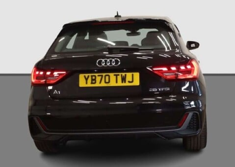 Audi A1 1.0 A1 Sportback 25 TFSI S Line Semi-Auto 5dr 2