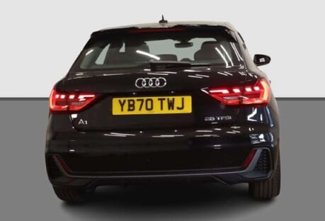 Audi A1 1.0 A1 Sportback 25 TFSI S Line Semi-Auto 5dr