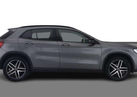 Mercedes-Benz GLA 1.6 GLA 180 Urban Edition Auto 5dr 3