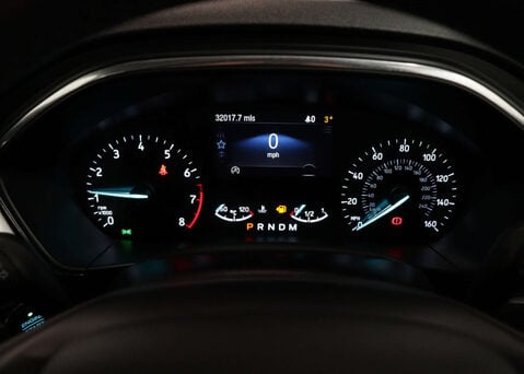 Ford Focus 1.0 Focus Titanium Auto 5dr 17