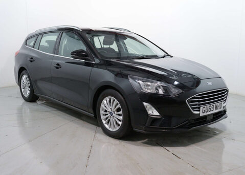 Ford Focus 1.0 Focus Titanium Auto 5dr 1