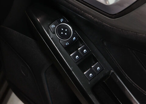 Ford Focus 1.0 Focus Titanium Auto 5dr 32