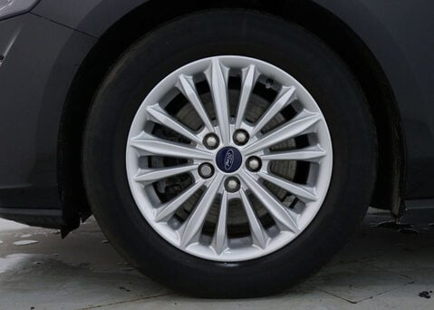 Ford Focus 1.0 Focus Titanium Auto 5dr 16