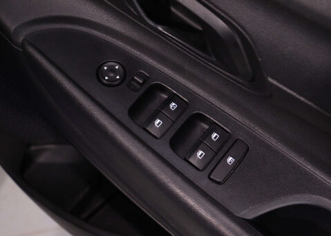 Hyundai i20 1.0 i20 SE Connect MHEV TGDi Auto 5dr 30