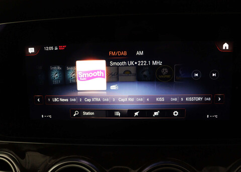 Mercedes-Benz E Class 2.0 E 300 AMG Line Edition E Auto 4dr 17