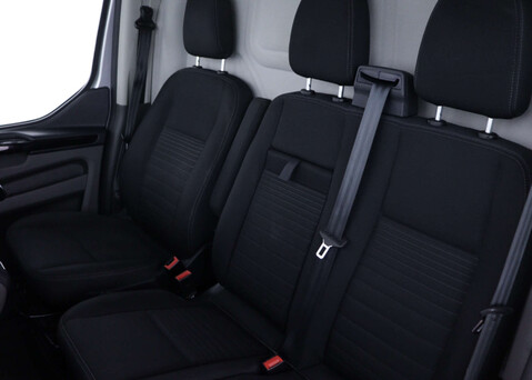 Ford Transit Custom 2.0 Transit Custom 300 Limited EcoBlue Auto 32