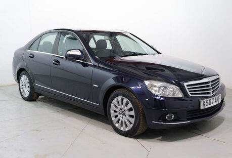 Mercedes-Benz C Class 2.1 C220 CDI Elegance Auto Euro 4 4dr