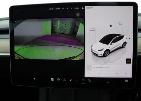 Tesla Model Y Model Y RWD 5dr 23