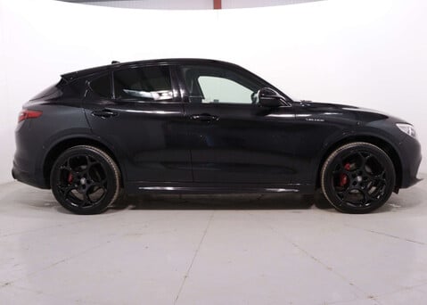 Alfa Romeo Stelvio 2.0 Stelvio Veloce TB AWD Auto 4WD 5dr 8