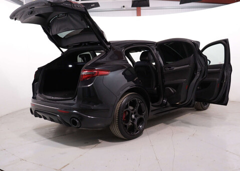 Alfa Romeo Stelvio 2.0 Stelvio Veloce TB AWD Auto 4WD 5dr 50