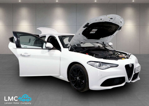 Alfa Romeo Giulia 2.0 Giulia Sprint TB Auto 4dr 47