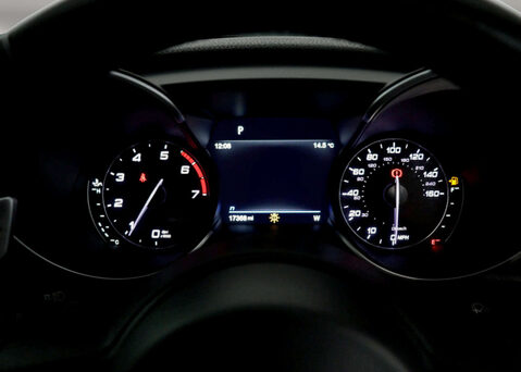 Alfa Romeo Giulia 2.0 Giulia Sprint TB Auto 4dr 18