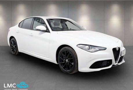 Alfa Romeo Giulia 2.0 Giulia Sprint TB Auto 4dr
