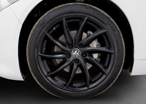 Alfa Romeo Giulia 2.0 Giulia Sprint TB Auto 4dr 16